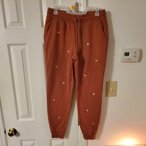 Joggers with Rose embroidery